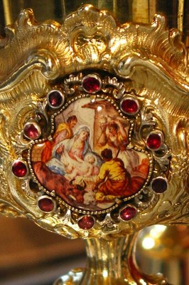 KK 36: Eucharistiekelch mit Geburt Christi